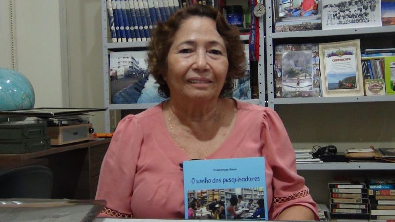 Maria Helena Canto - Aposentada